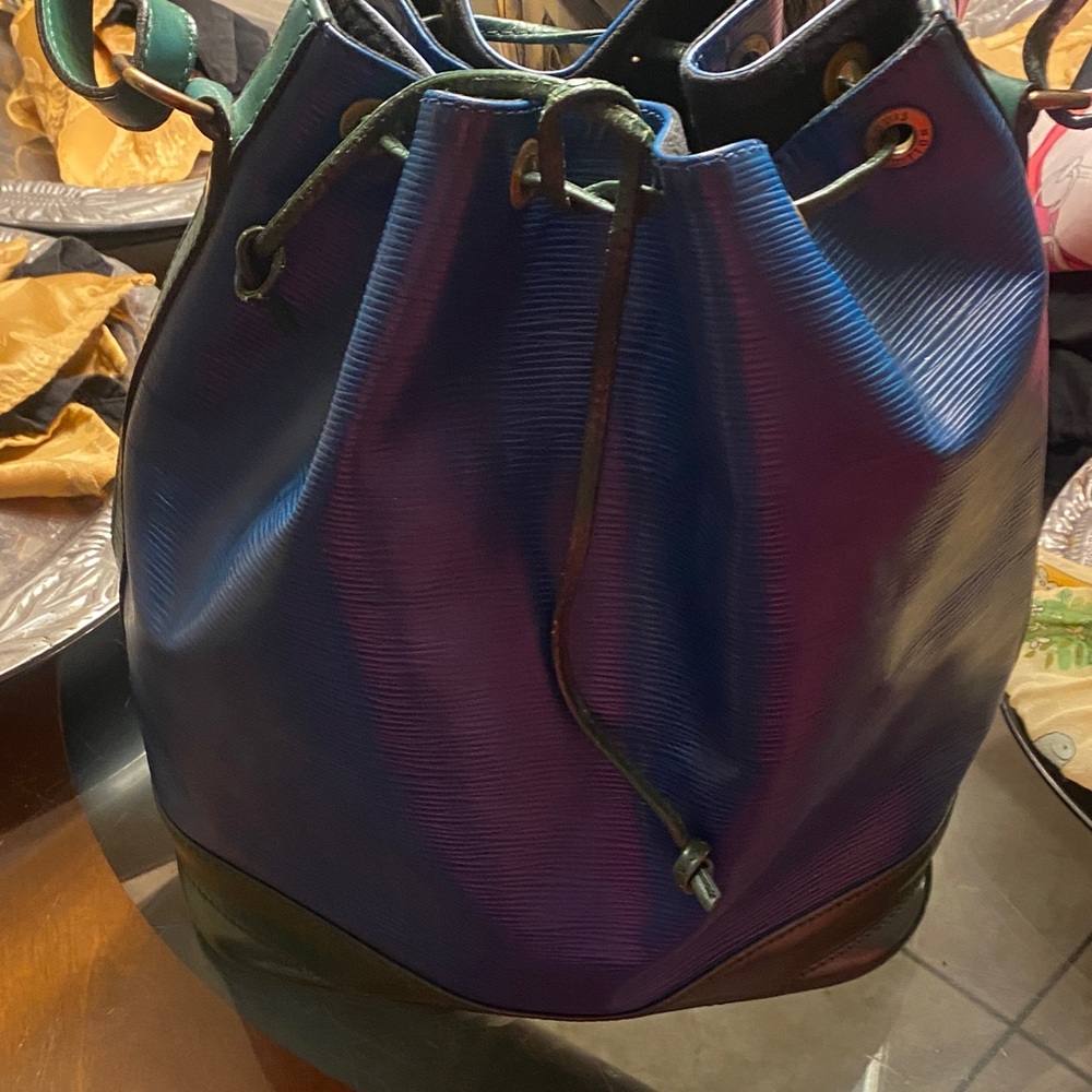 Elegant Blue LV Bucket Bag